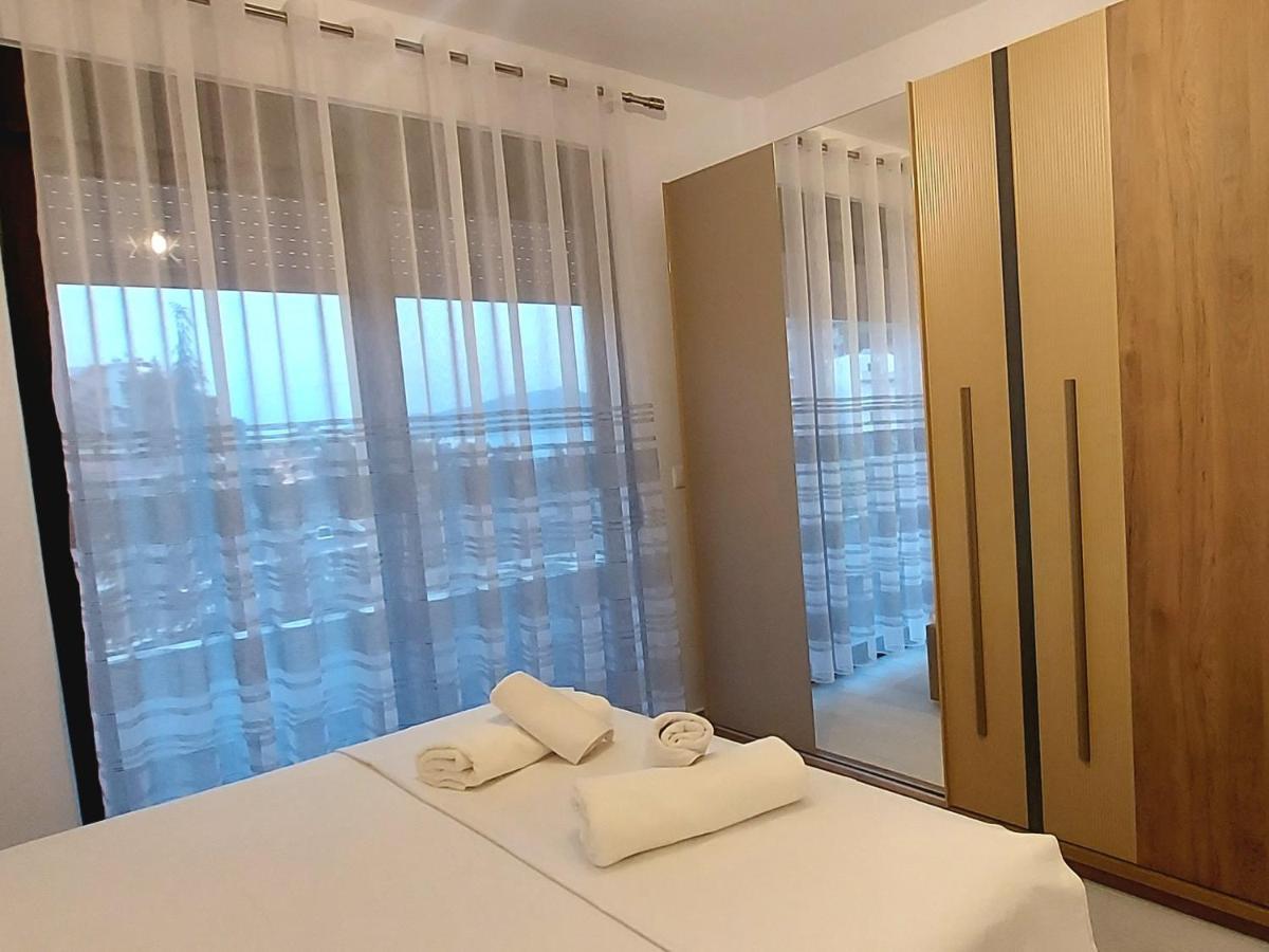 Duka Apartments Σαράντα Εξωτερικό φωτογραφία